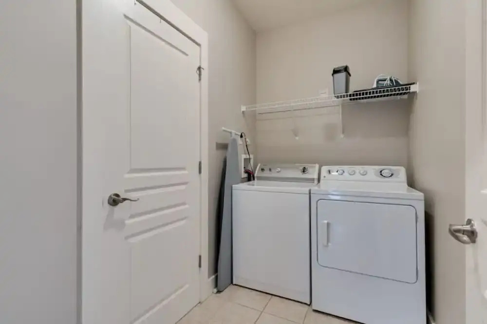 Bring Friends - Nashville Extra Large Rental Condo