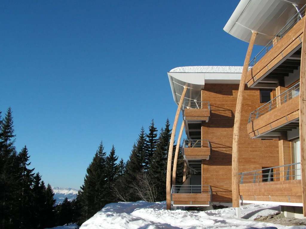 Restful apartment with a balcony located in Chamrousse