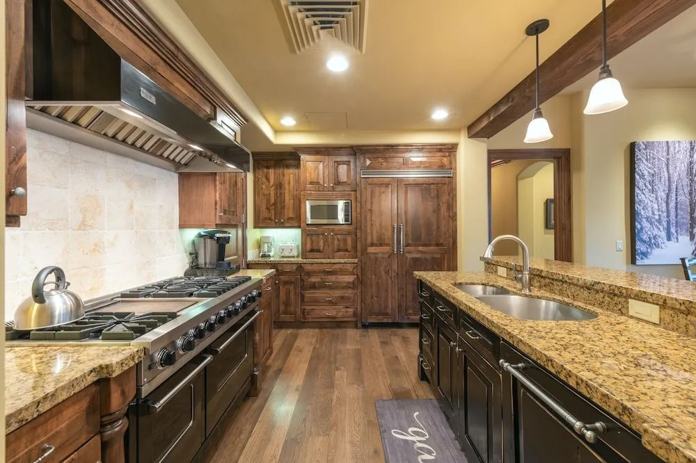 Silver Strike Lodge #203 - 2 Bed