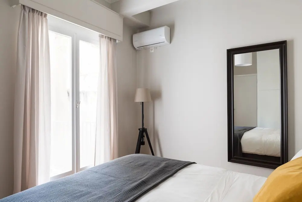 UPSTREET Chic Flat in the Heart of Athens