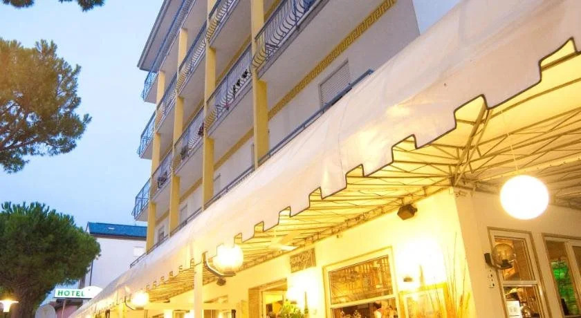 Hotel Roma