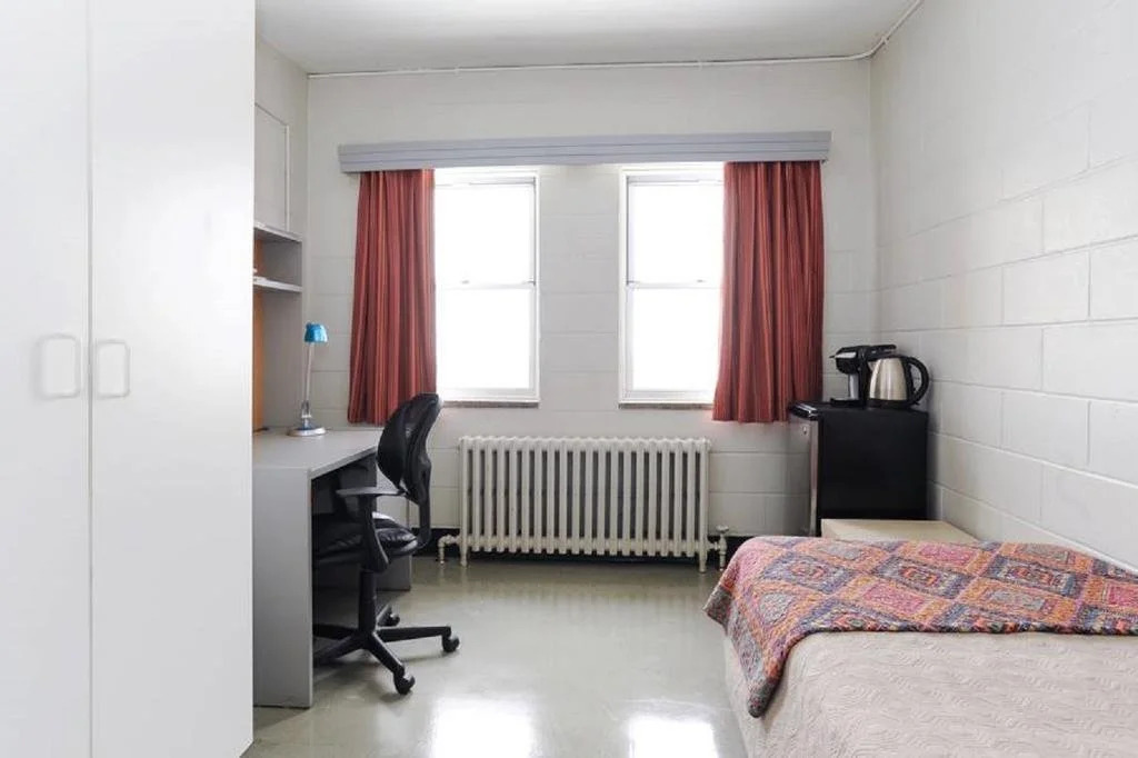 Residence Lalemant College Brebeuf
