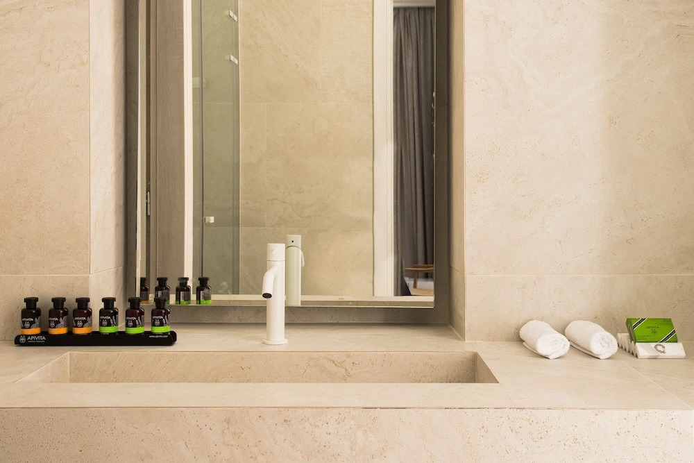 Syros Soul Luxury Suites