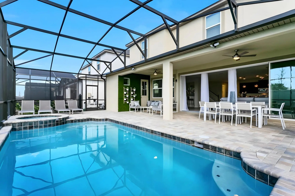 Luxury Villa 9BdrmGames RoomPool at Solara Resort