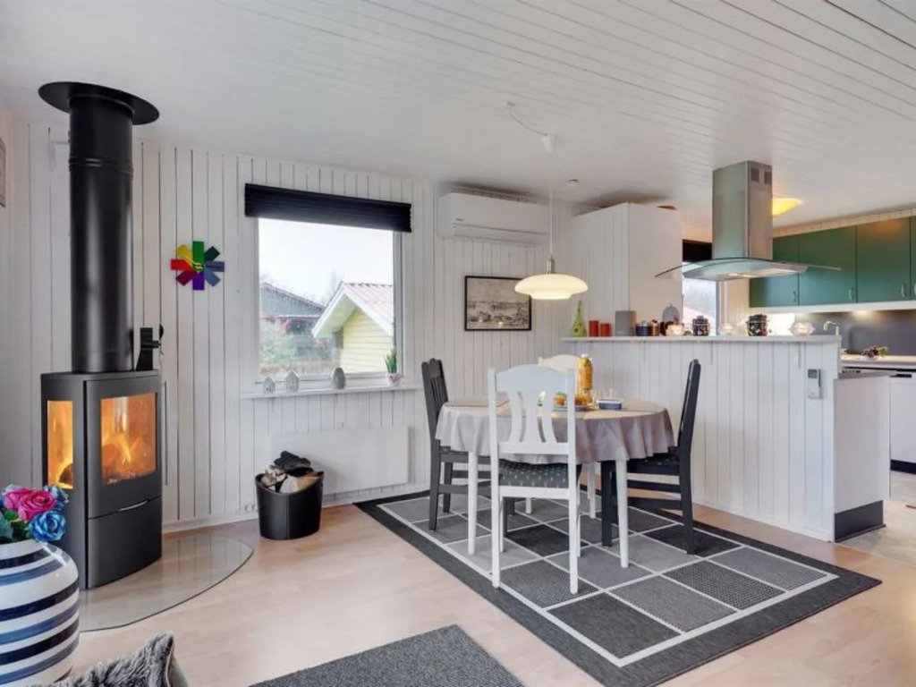 "Fritzie" - 7.2km from the sea in Western Jutland