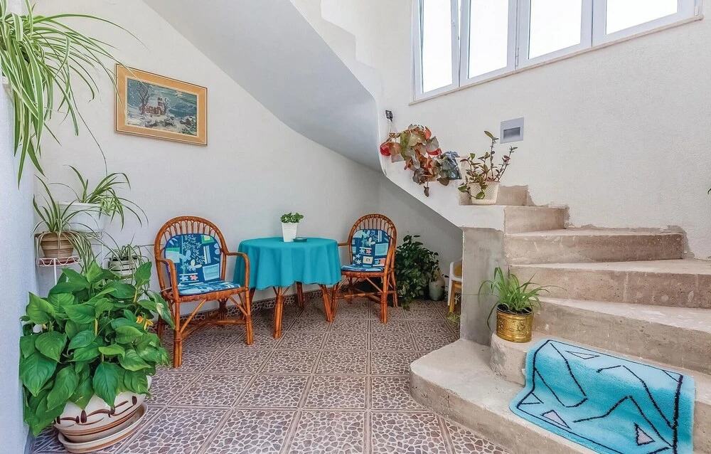 Awesome Apartment in Jadranovo With 2 Bedrooms and Wifi