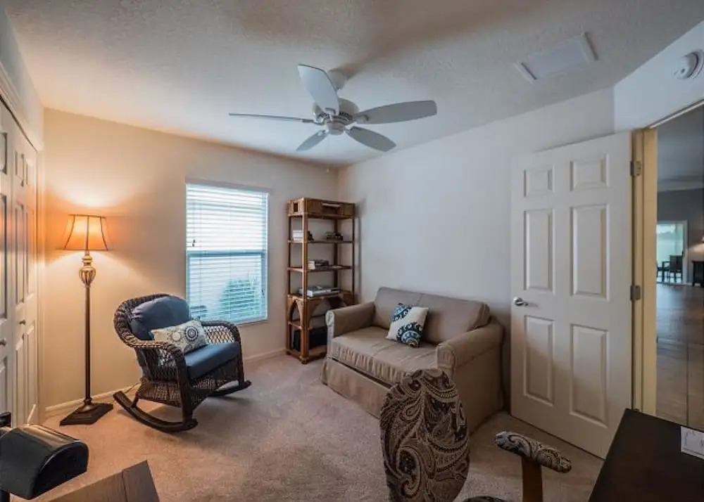Vestridge Ave 3490 by White Pelican VR