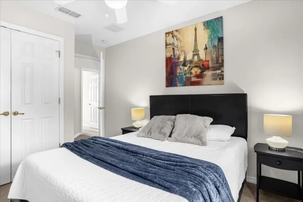 3 Bedrooms 25 Bathrooms Encantada 3091 Yl