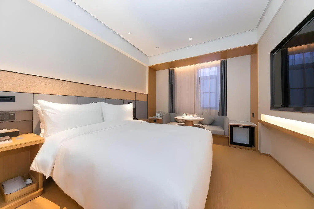 JI Hotel Shanghai The Bund Jinling Dong Road