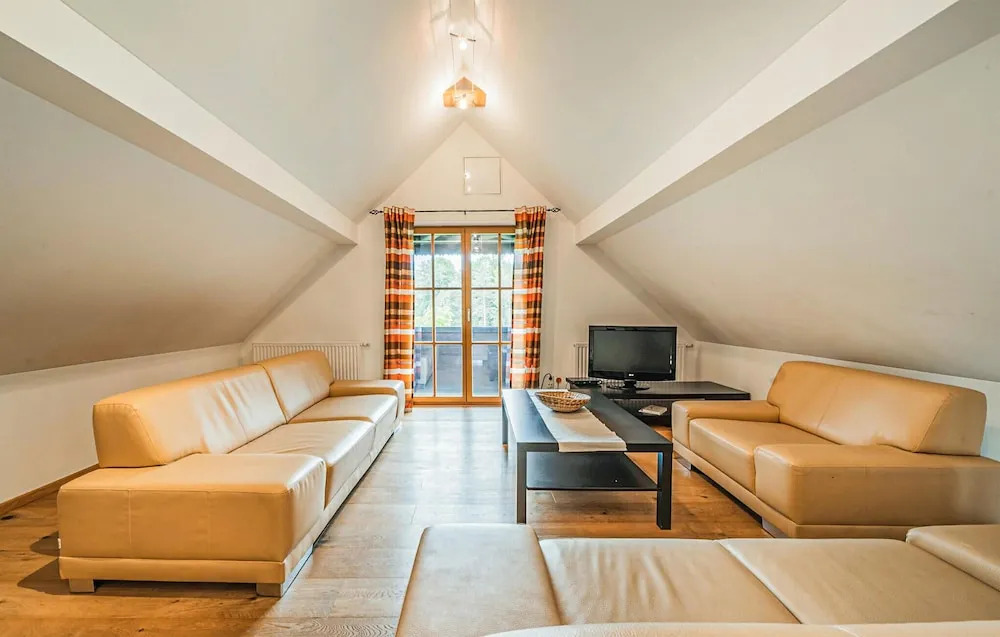 Stunning Home in Bad Goisern With Wifi and 3 Bedrooms