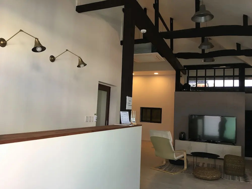 Hwadam Inn