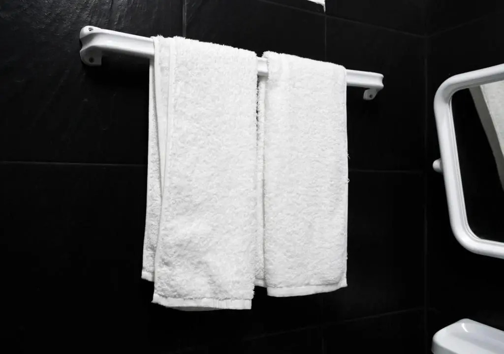 RoomQuest Bangkok Ratchada