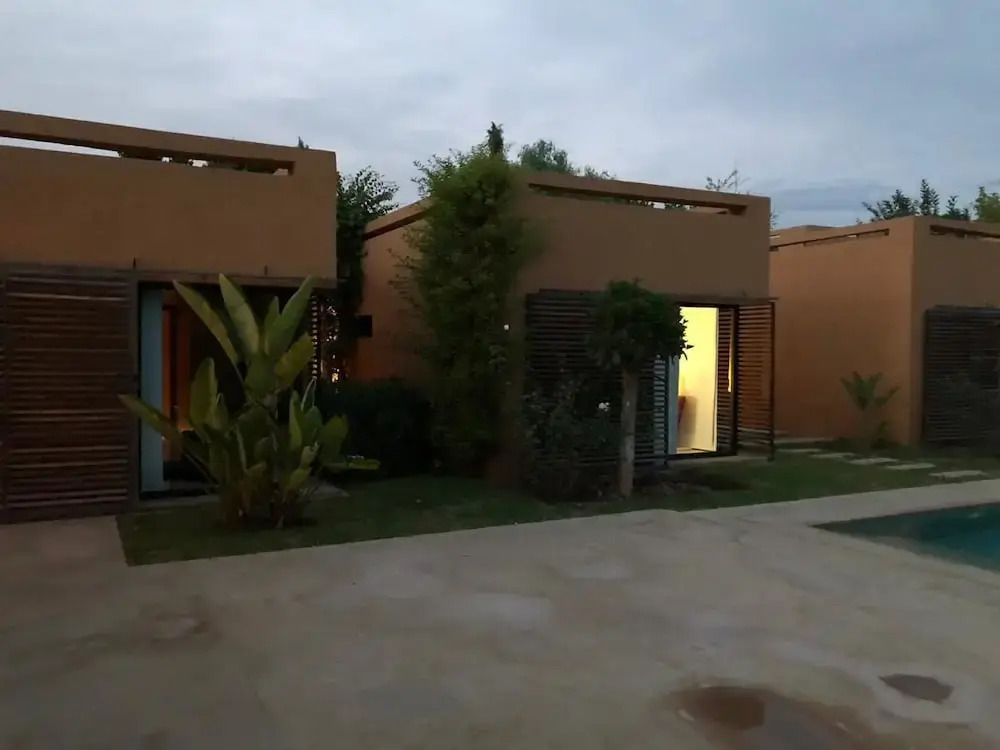 Belle Villa Front Golf