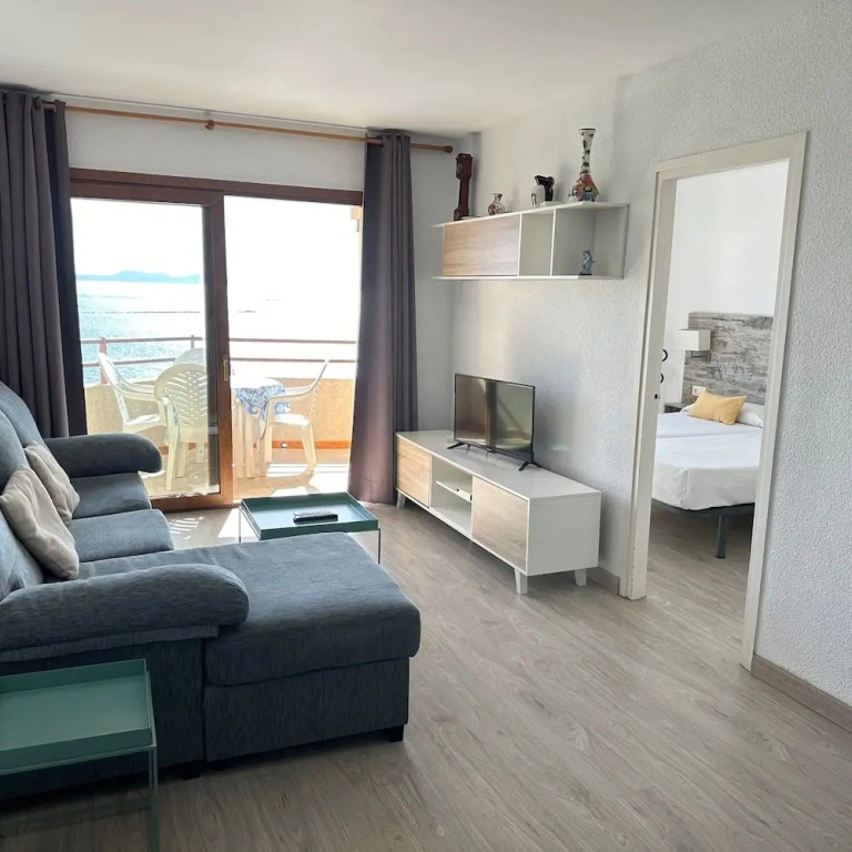 Apartment- Panama in Roses