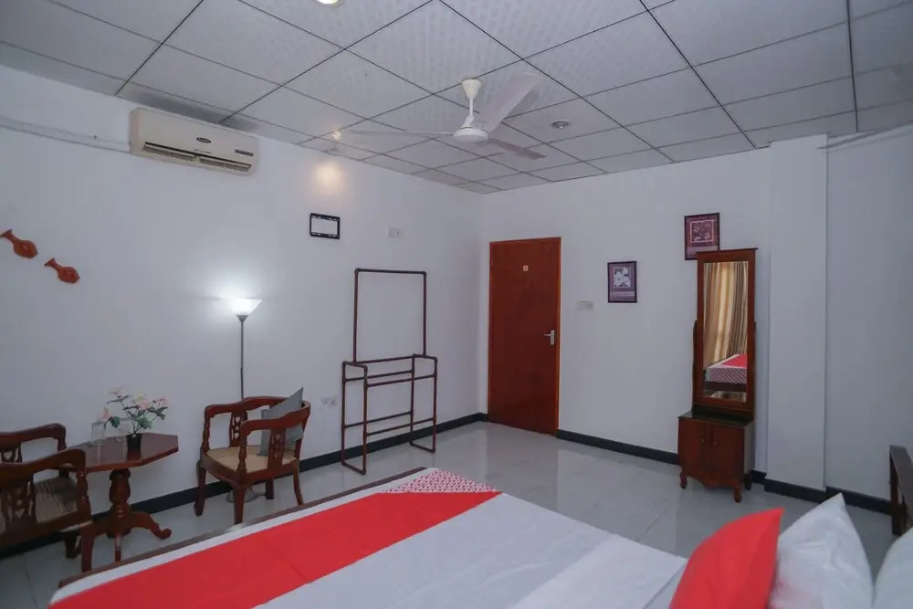 OYO 512 Agra Lanka Beach Resort