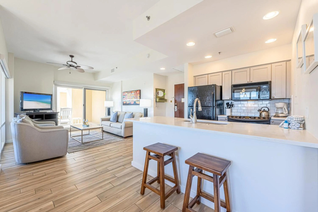 Luau II 6231/6233 - flr2 - 2BR 2BA