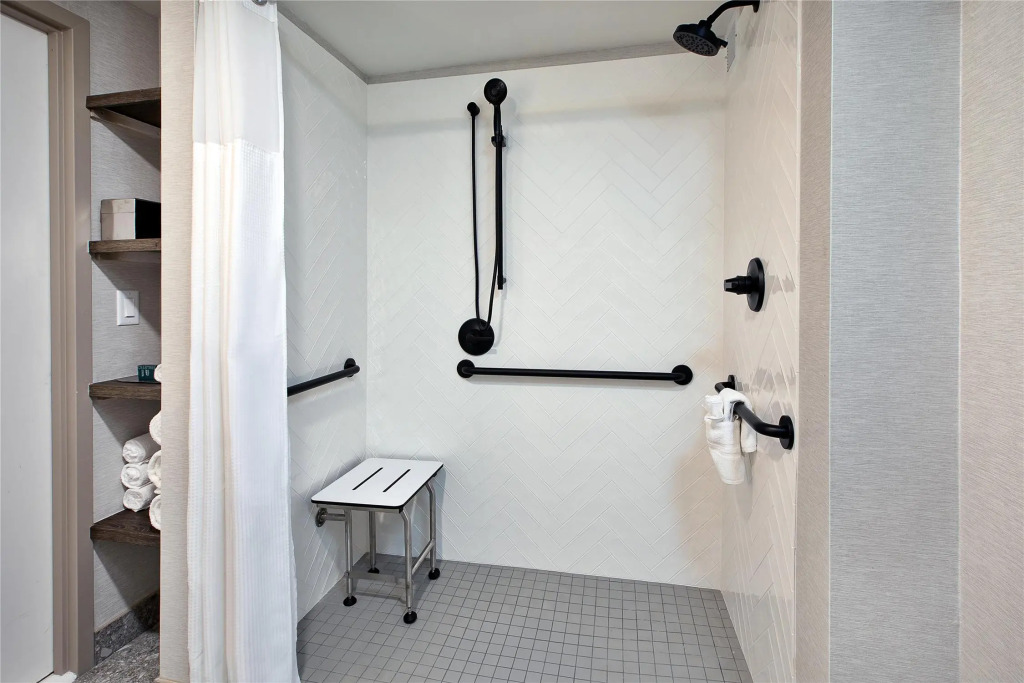 DoubleTree by Hilton Hotel Detroit Novi