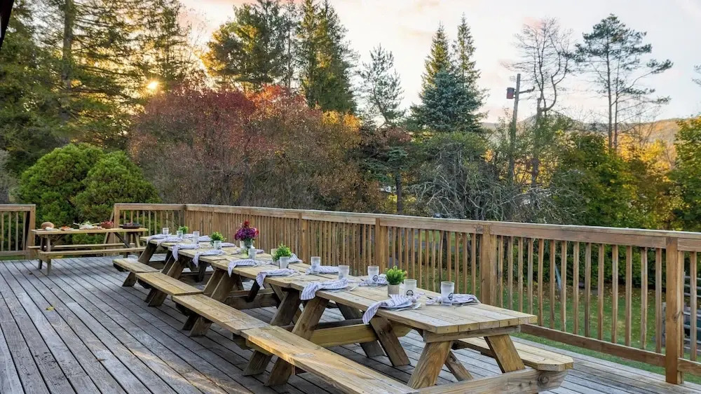Mins to Hunter Mountain Sleeps 36 Pool, Spa, Games & Bar Cozy Peaks Lodge by Avantstay