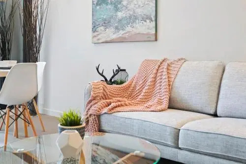 Complete Host Leopold Apartments