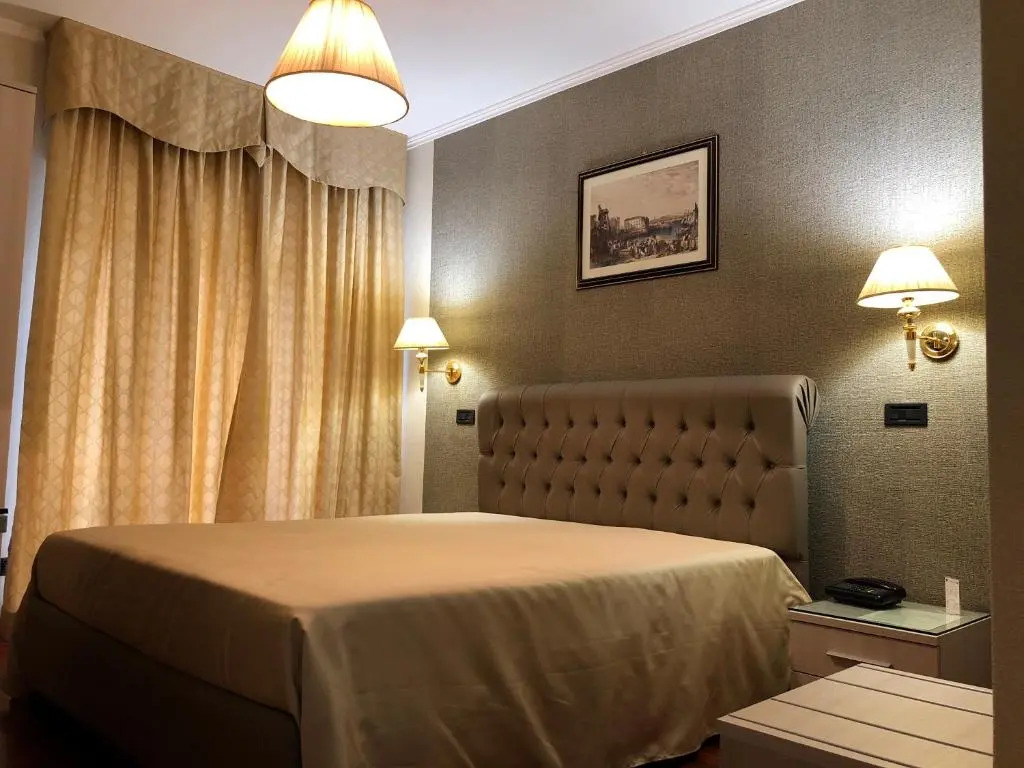 Green Park Hotel