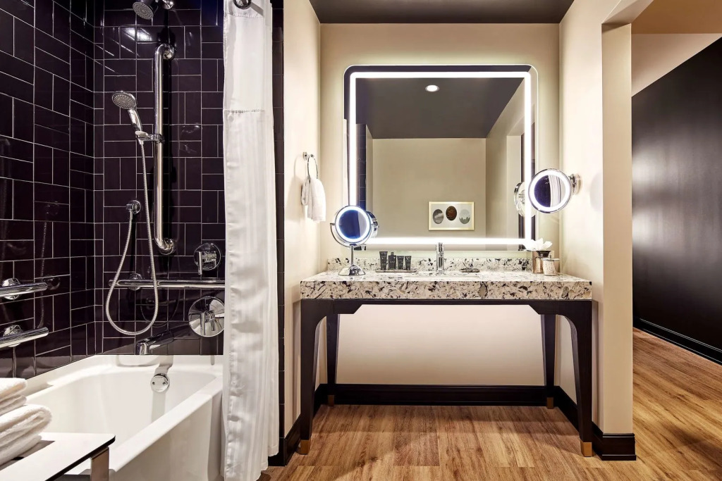 Hyatt Centric Sacramento Downtown