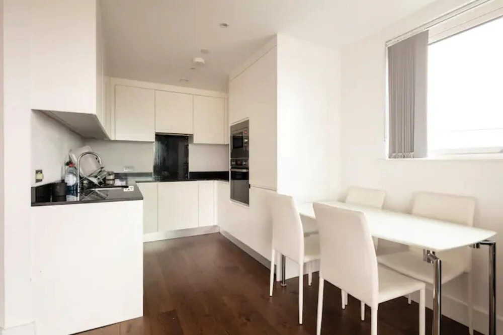 Remarkable 2-bed Apartment in London Amazing Views