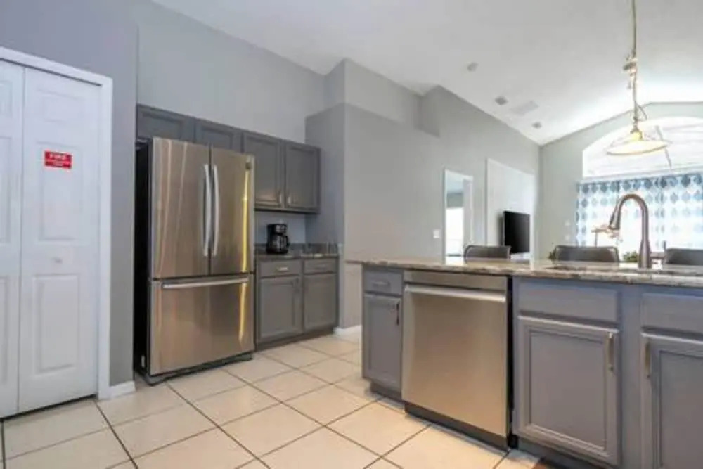 Amazing 5 BR w Game Room Minutes From Disney