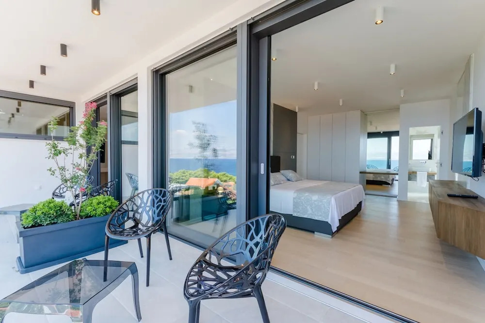 Luxury Villa Soleil