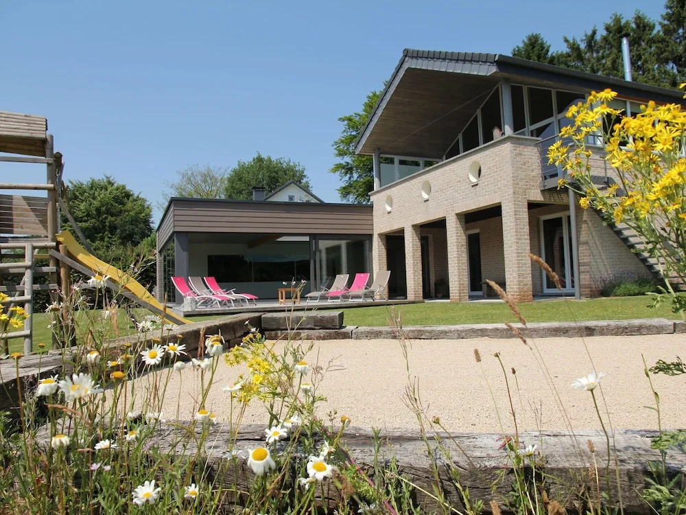 Modern Villa with Indoor Pool & Hot Tub in Malmedy