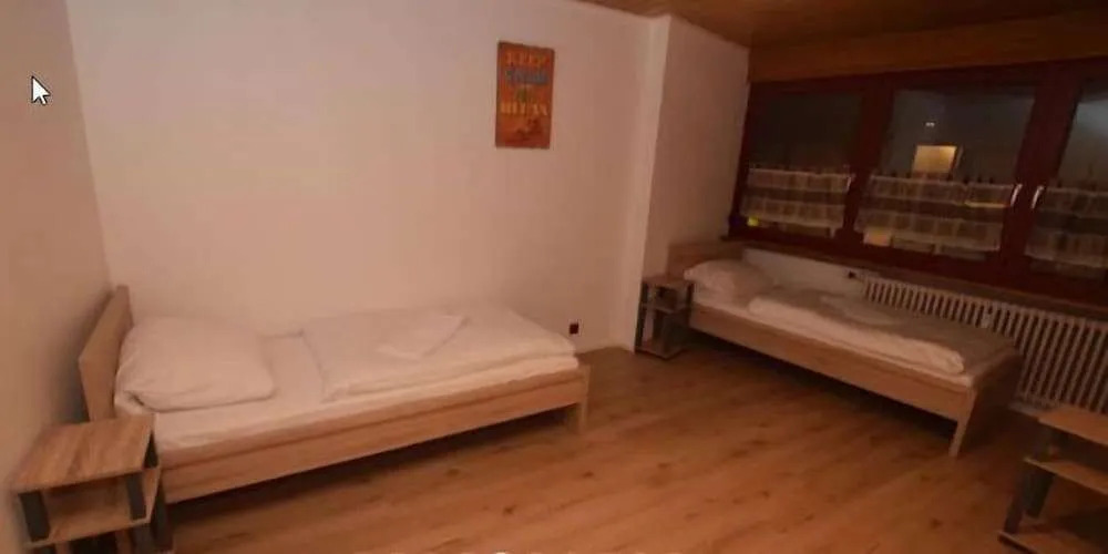 Ab Apartment 133