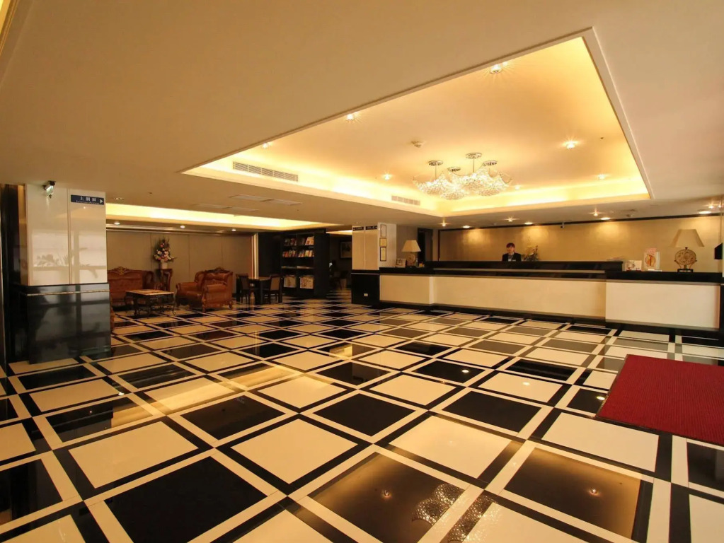 Shihzuwan Hotel - Kaohsiung Station