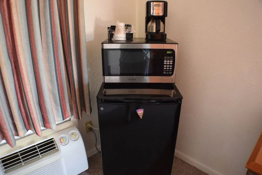 Best Budget Inn