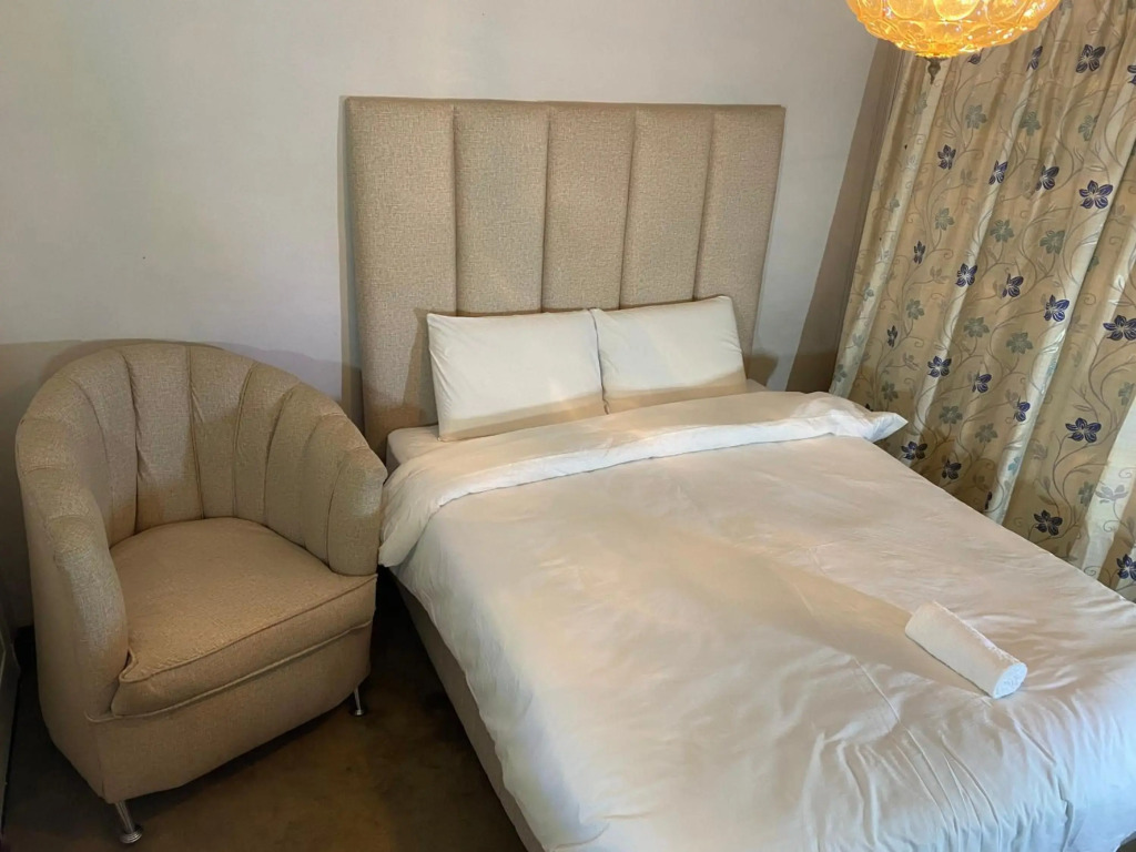 CHIC Geust House