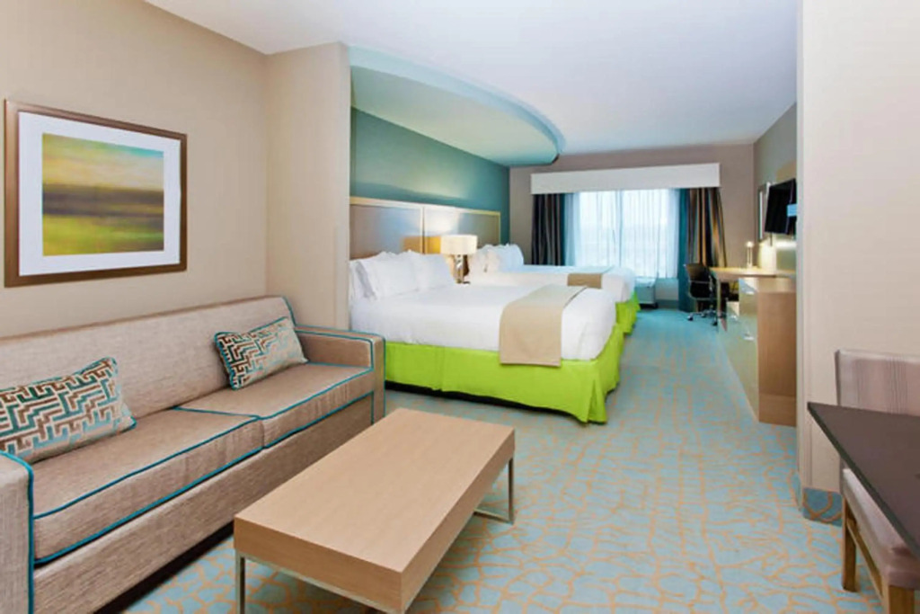 Holiday Inn Express & Suites Warner Robins North West by IHG