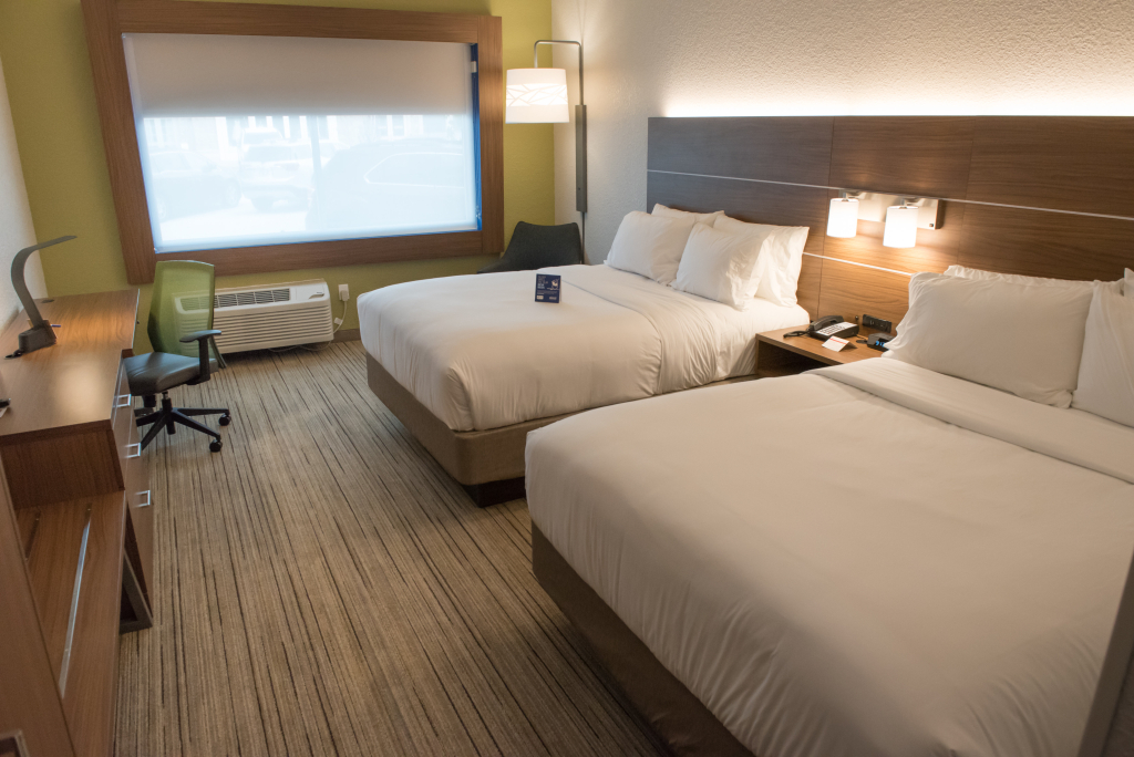 Holiday Inn Express & Suites Merrillville by IHG