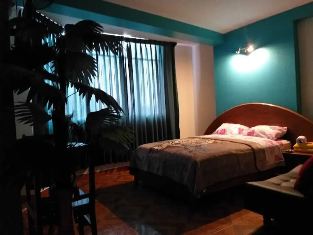 Hotel Camino Real
