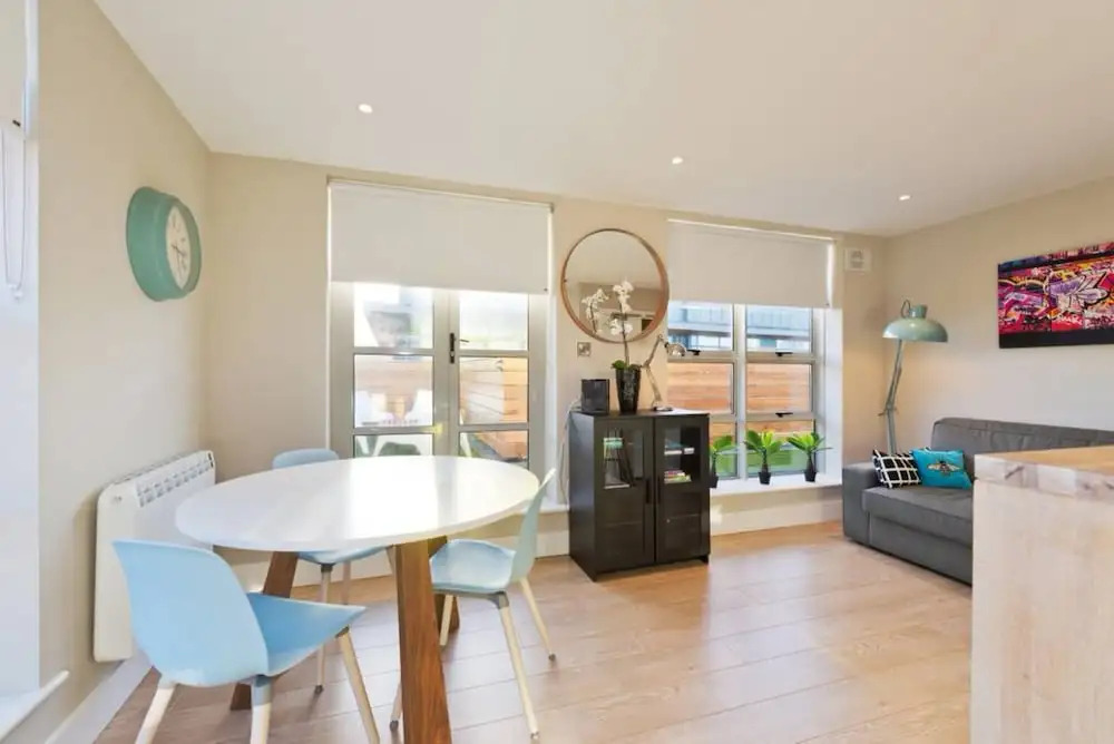 2 Bedroom Rooftop Apartment in Temple Bar Sleeps 6