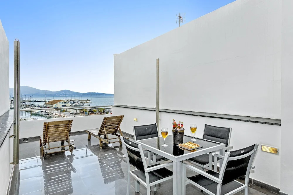 Duplex Jobi