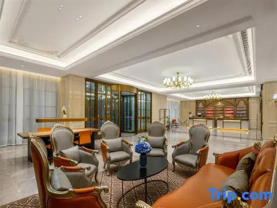 Vienna International Hotel (Heze Shan Development Zone Shunshi Building)