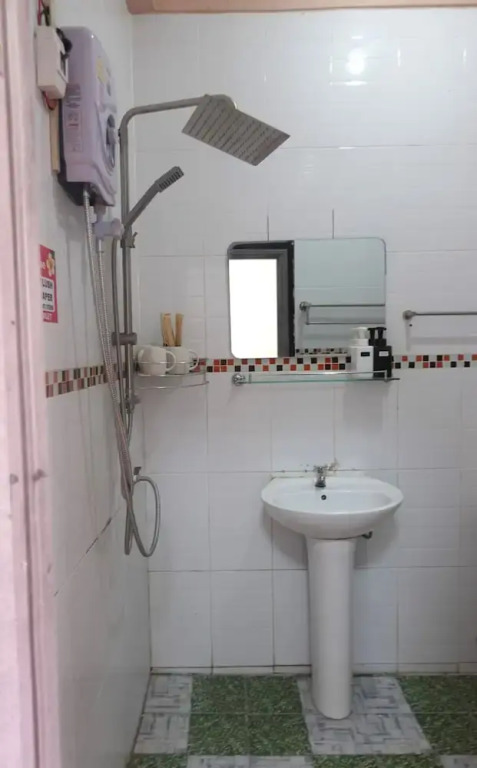 Champa Inn Hotel