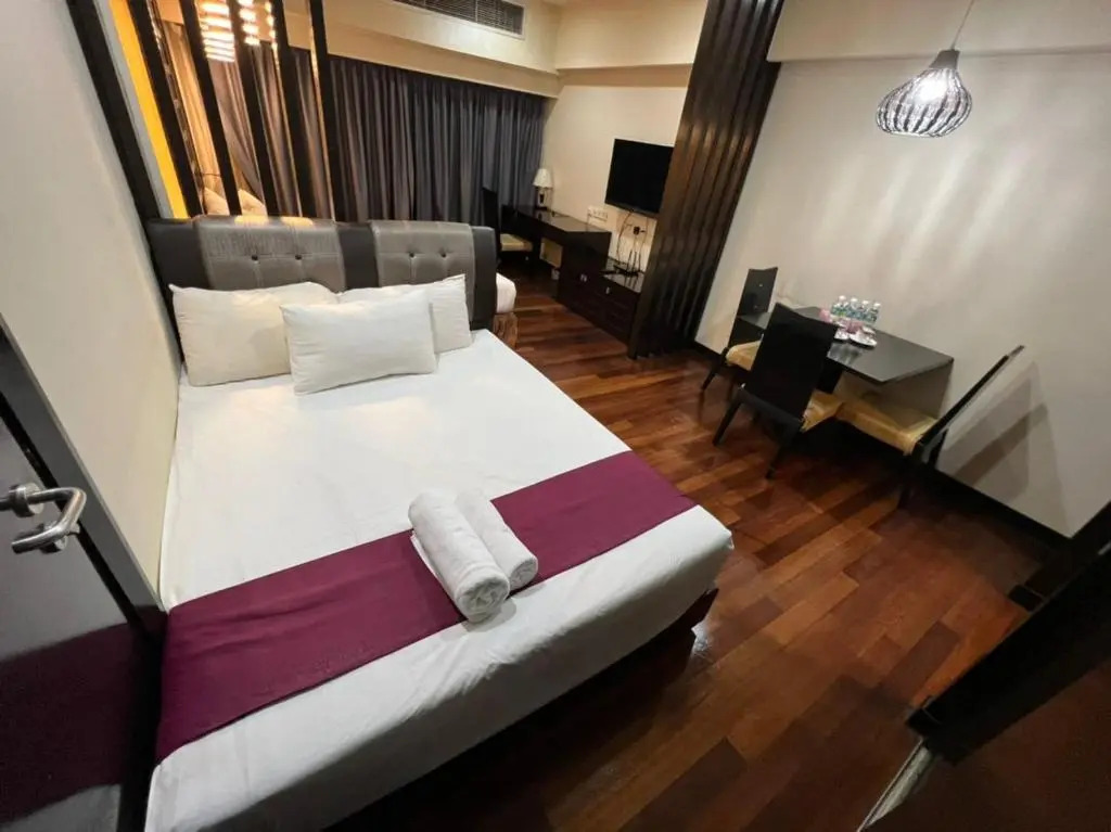 Raintree Resort Suites