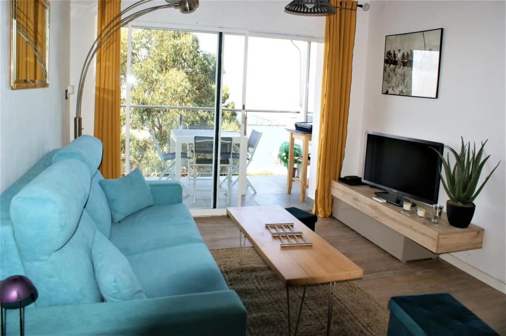 Apartamento con vistas al mar y al puerto de Roses
