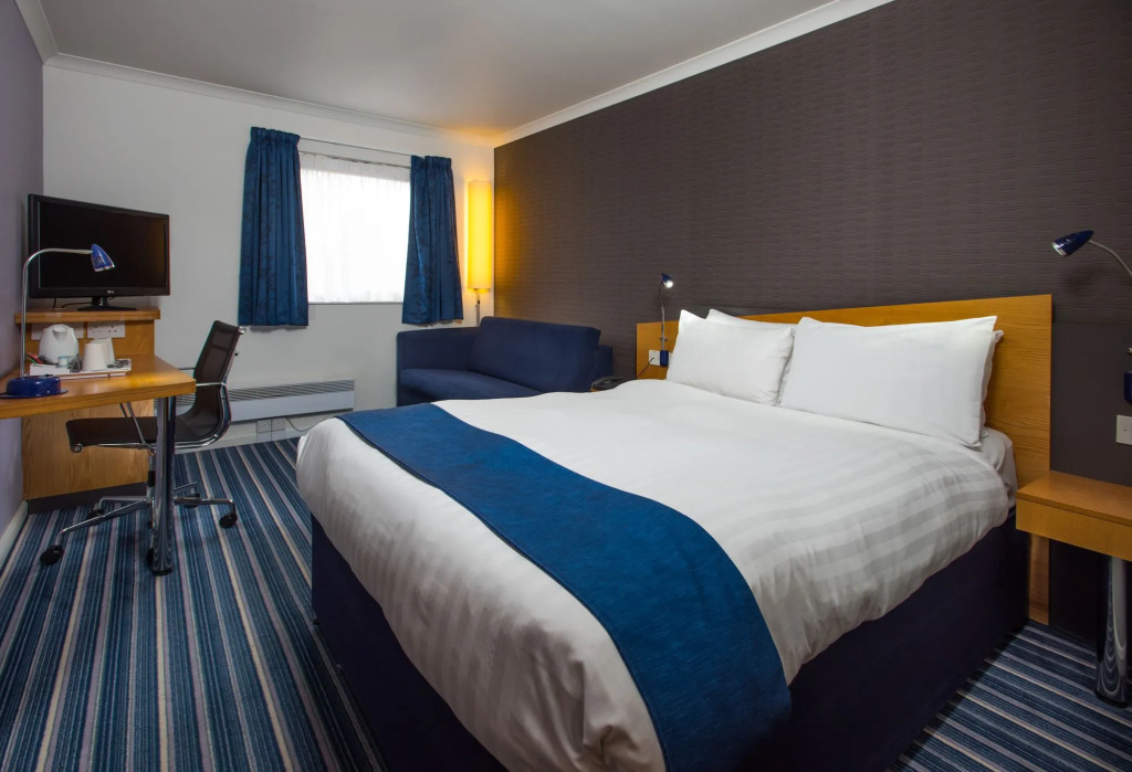 Holiday Inn Express Inverness by IHG