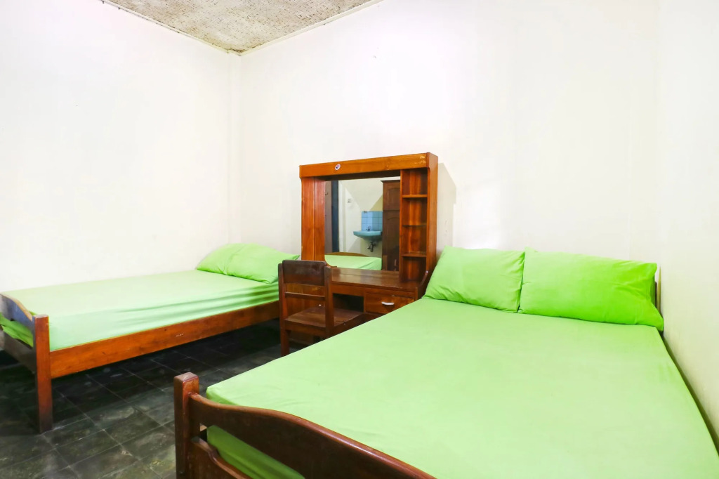 Hotel Mawar II