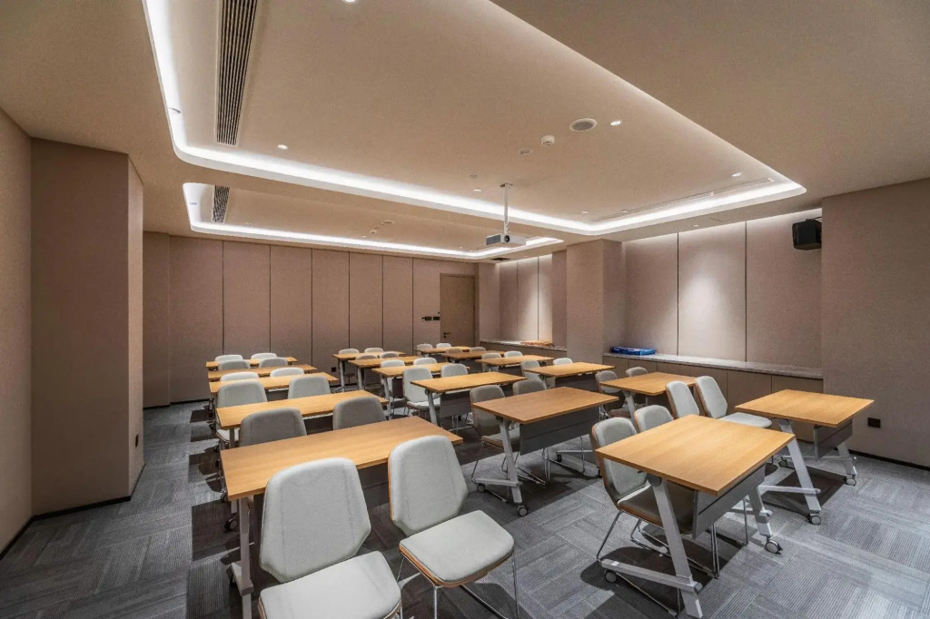 JI Hotel (Shangrao City Center Square Wanli Times)