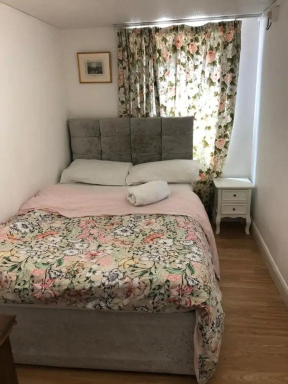 Economical 2BR Small Furnished Annex-high Wycombe