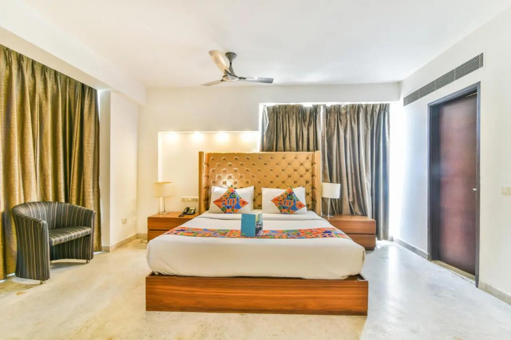 FabHotel Sage Saket
