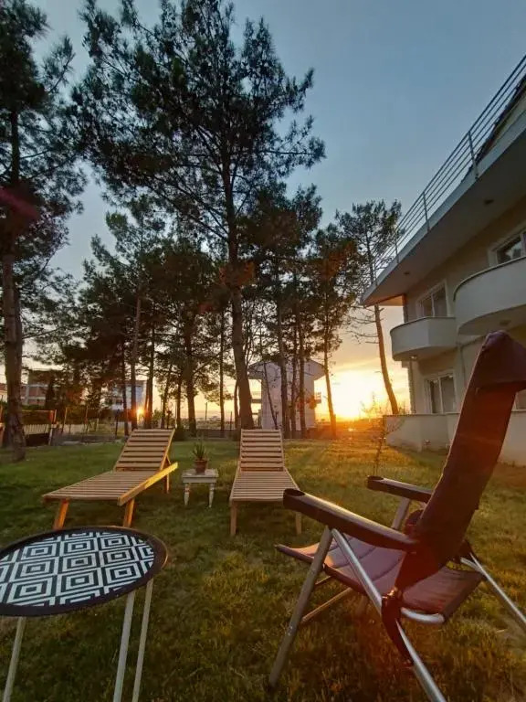Tenedos Iskele Hotel