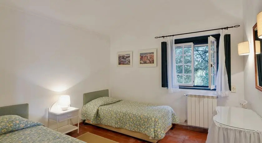 Feels Like Home - House Sintra