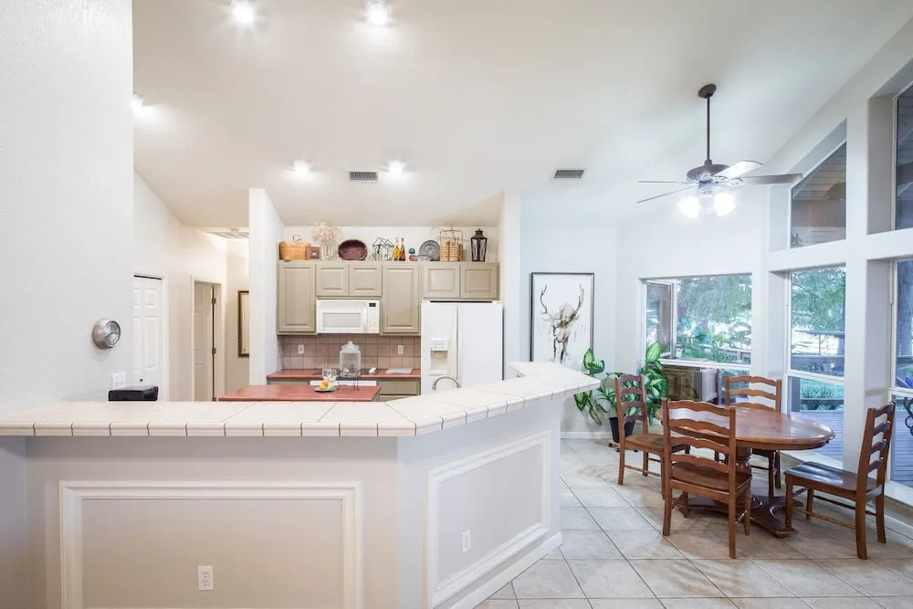 Serenity Shores House 3 Bedrooms 2.5 Bathrooms Home